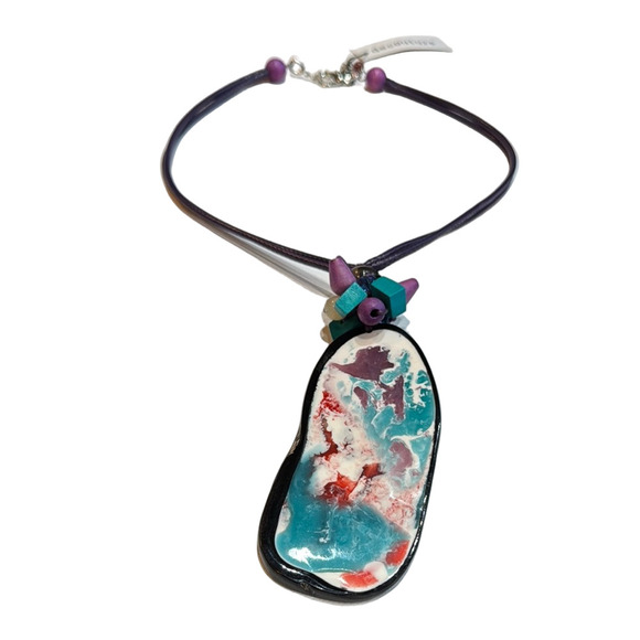 decouture Abstract Multicolor Pendant Statement Necklace - Picture 1 of 10